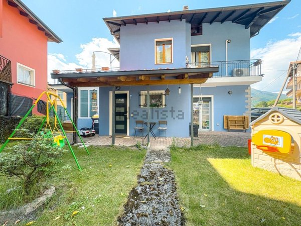 casa indipendente in vendita ad Omegna