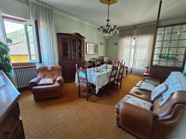 appartamento in vendita ad Omegna in zona Crusinallo