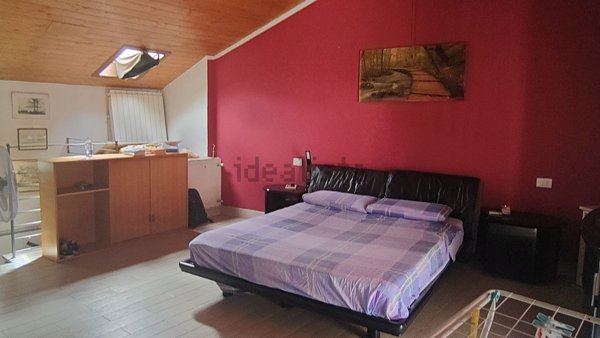 casa indipendente in vendita ad Omegna in zona Cireggio