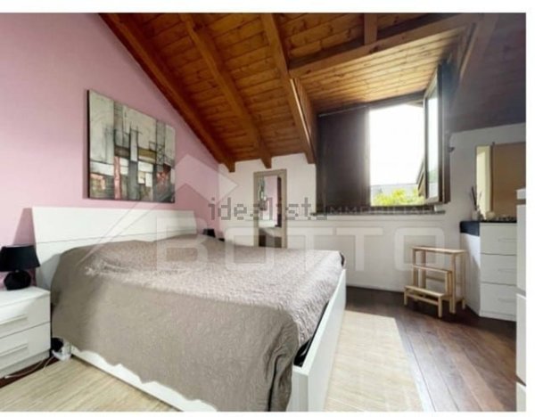 casa indipendente in vendita ad Omegna