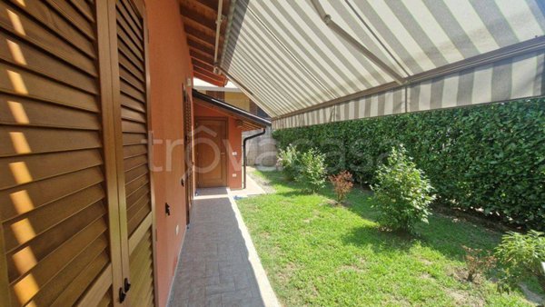 casa indipendente in vendita ad Omegna