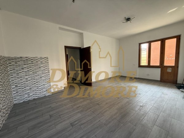appartamento in vendita ad Omegna in zona Cireggio