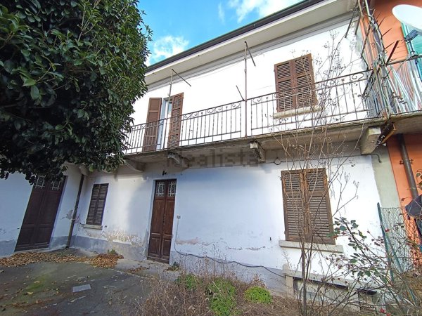 casa indipendente in vendita ad Omegna