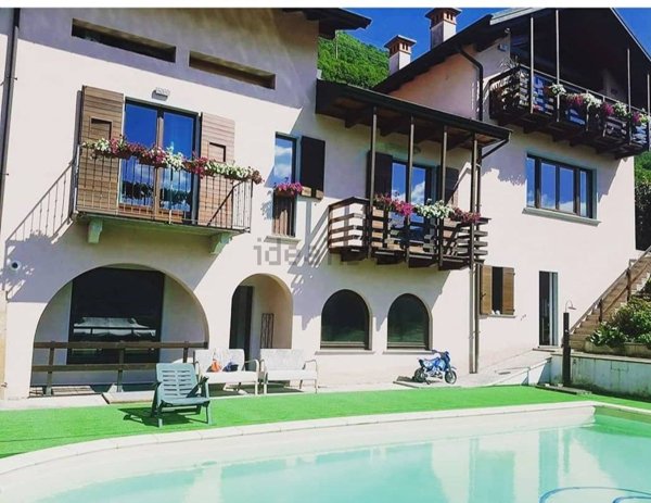 casa indipendente in vendita ad Omegna