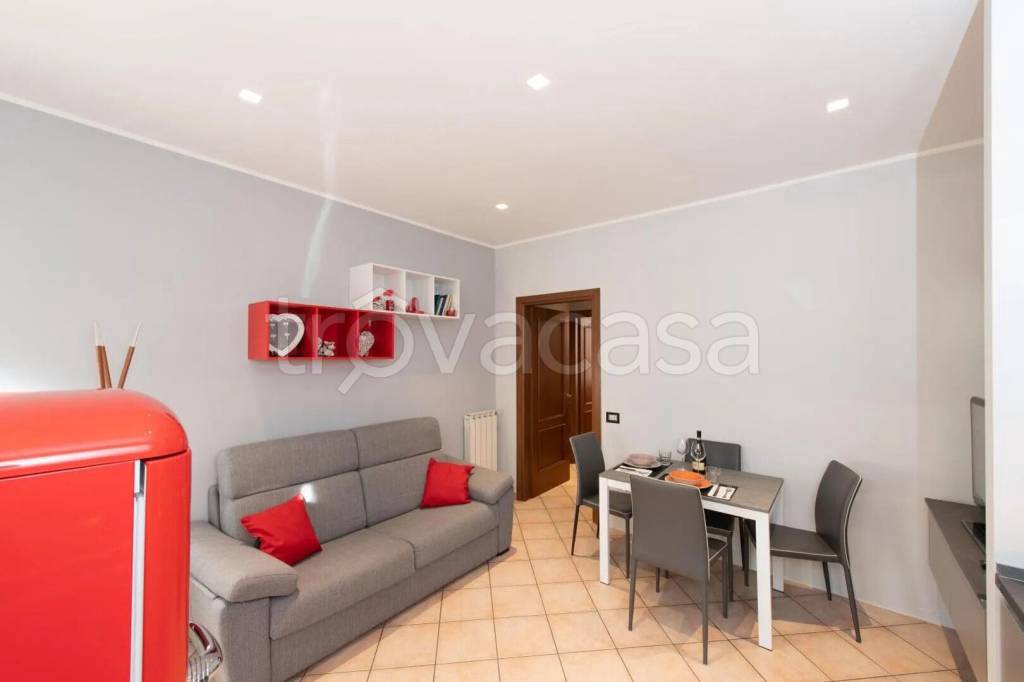 appartamento in vendita ad Omegna in zona Crusinallo