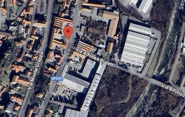 negozio in vendita ad Omegna