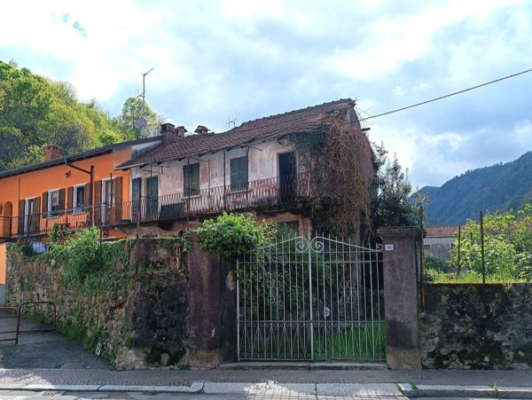 casa indipendente in vendita ad Omegna