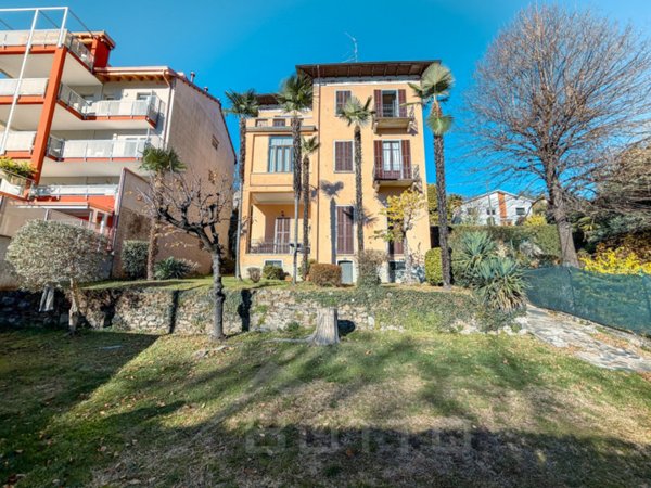 casa indipendente in vendita ad Omegna