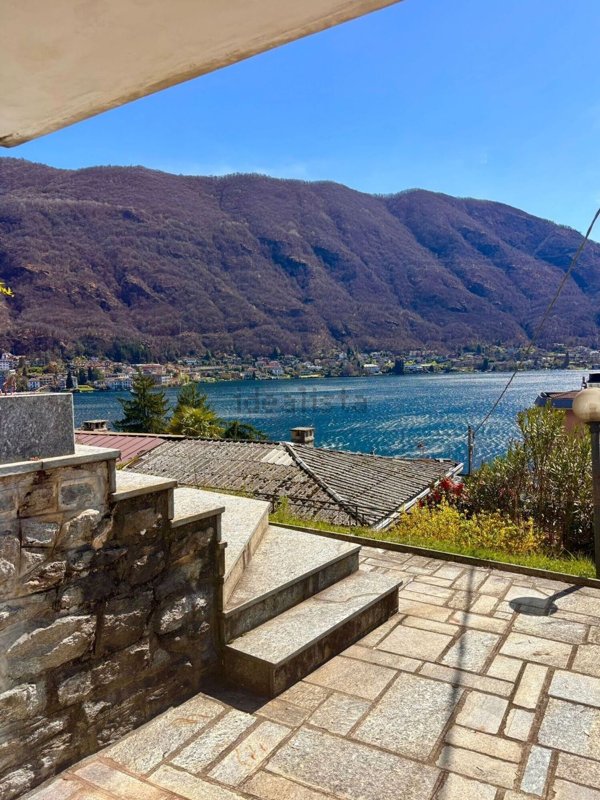 casa indipendente in vendita ad Omegna
