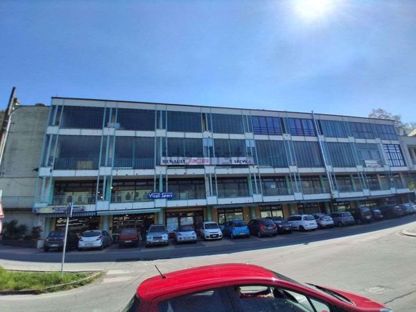 capannone in vendita ad Omegna in zona Sant'Anna