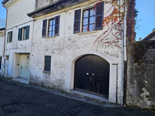 casa indipendente in vendita ad Omegna