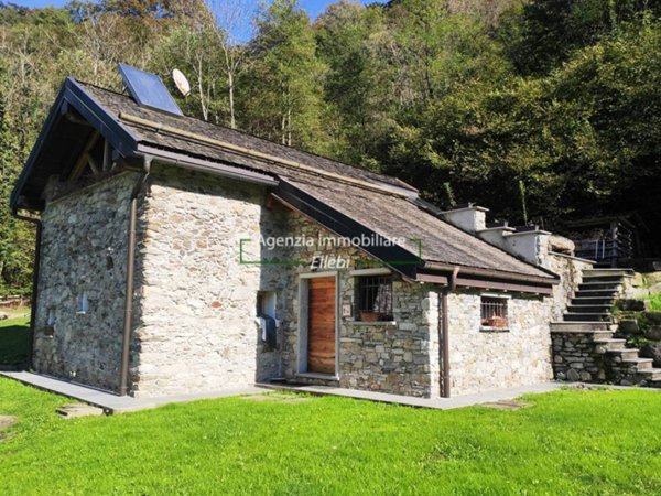 casa indipendente in vendita ad Omegna