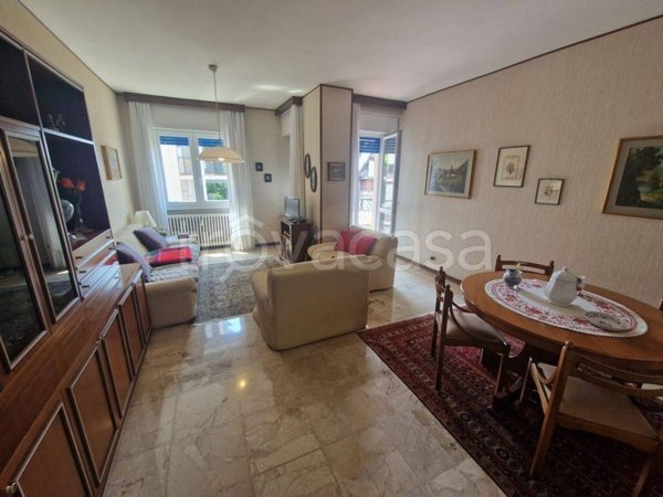 appartamento in vendita ad Omegna in zona Borca