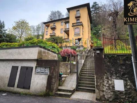 appartamento in vendita ad Omegna in zona Sant'Anna