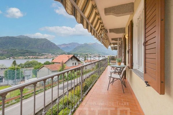 appartamento in vendita ad Omegna in zona Borca