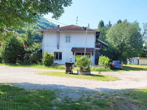 appartamento in vendita ad Omegna