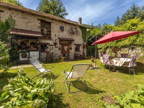 appartamento in vendita ad Omegna in zona Cireggio
