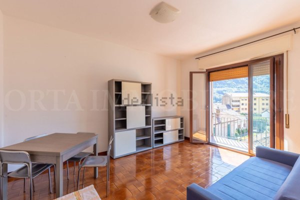 appartamento in vendita ad Omegna in zona Sant'Anna