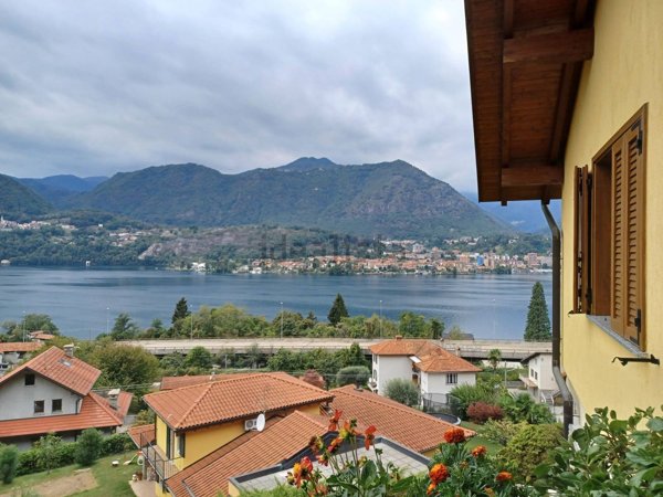 casa indipendente in vendita ad Omegna in zona Borca