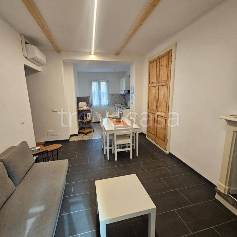 appartamento in vendita ad Omegna in zona Sant'Anna