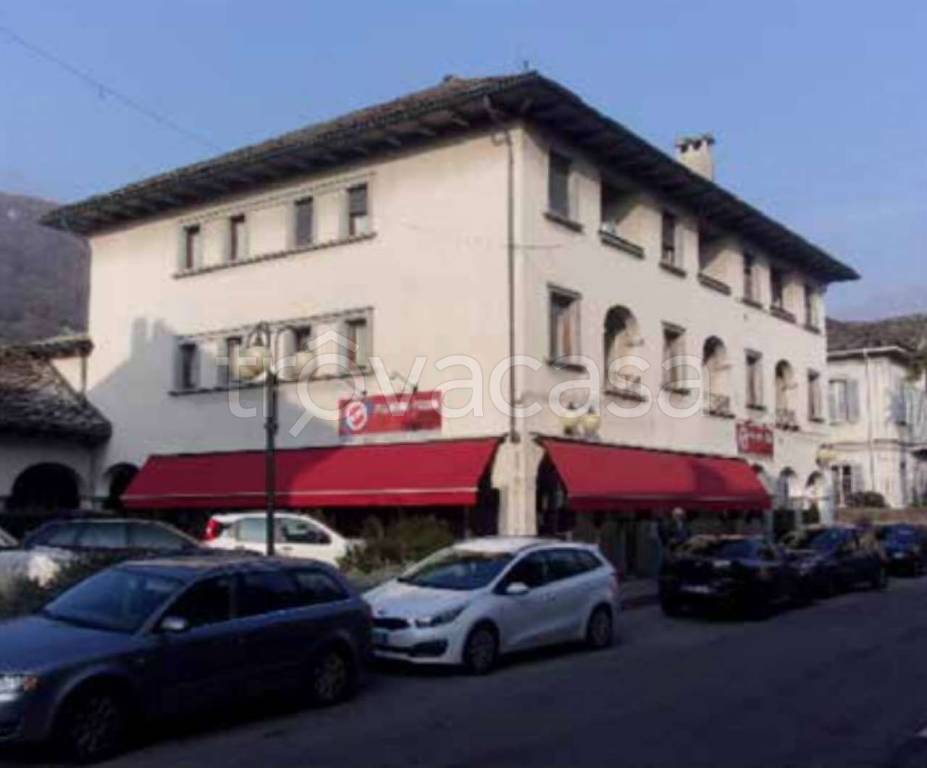 negozio in vendita ad Ornavasso