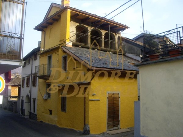 casa indipendente in vendita ad Ornavasso