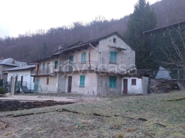 casa indipendente in vendita ad Ornavasso