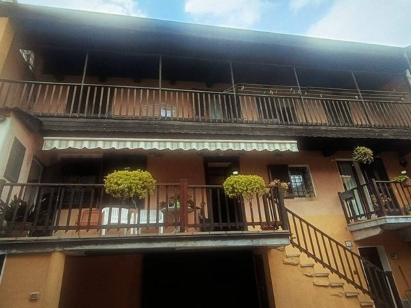 casa indipendente in vendita ad Ornavasso