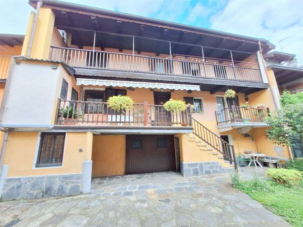 casa indipendente in vendita ad Ornavasso