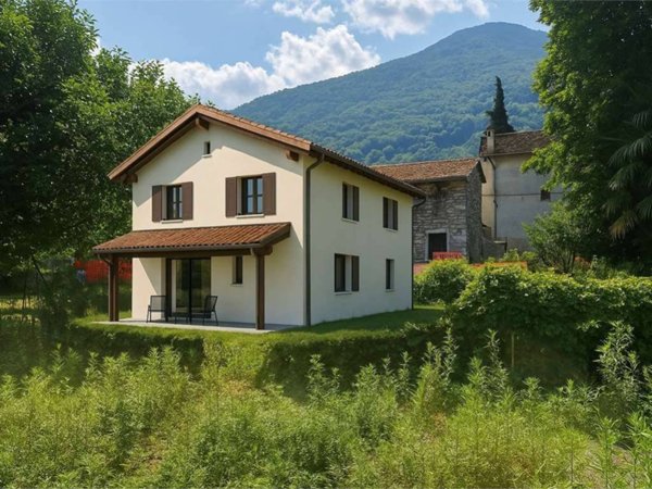 bifamiliare in vendita ad Ornavasso