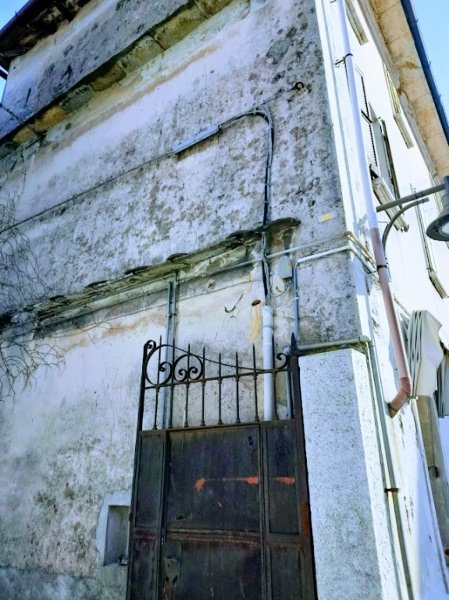 casa indipendente in vendita ad Ornavasso