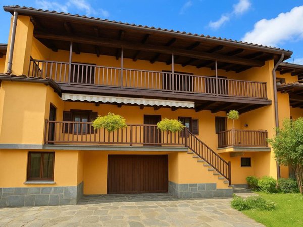 casa indipendente in vendita ad Ornavasso