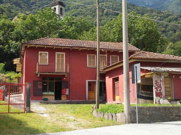 casa indipendente in vendita ad Ornavasso