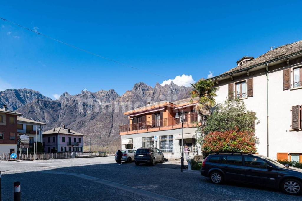 negozio in vendita ad Ornavasso