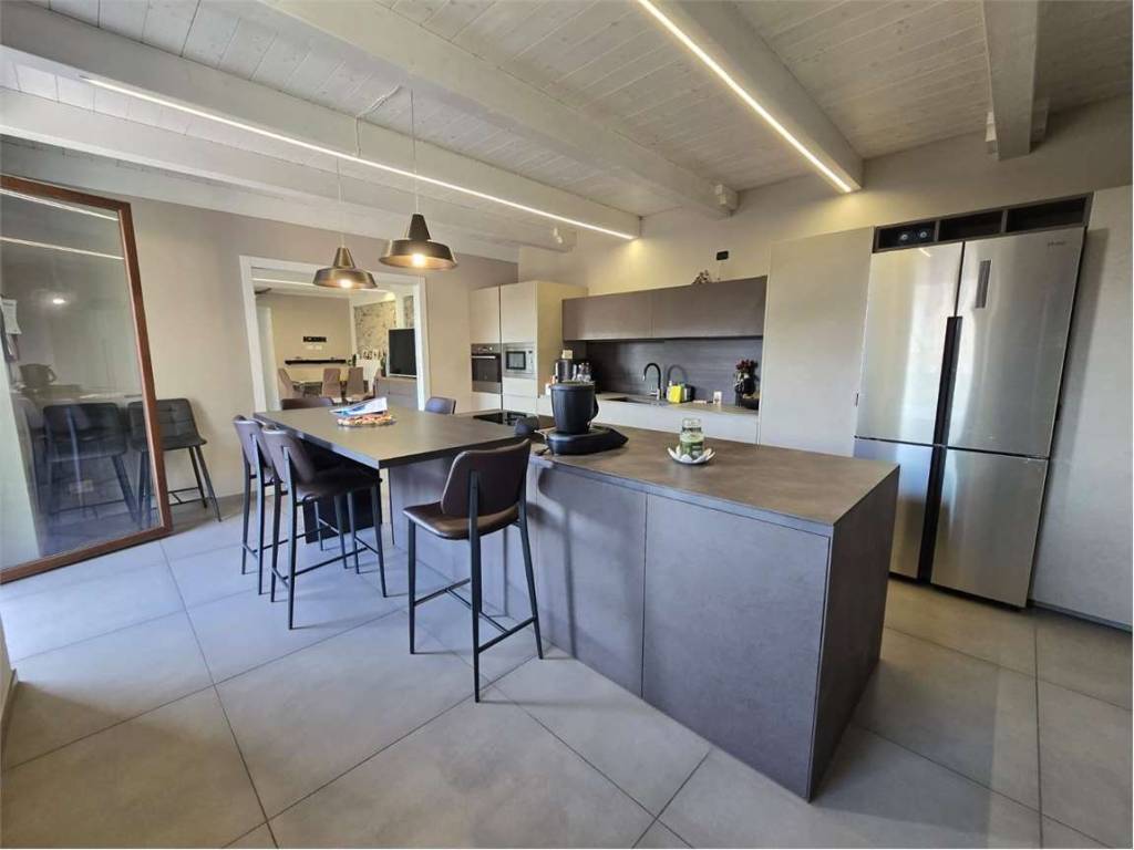 casa indipendente in vendita ad Ornavasso