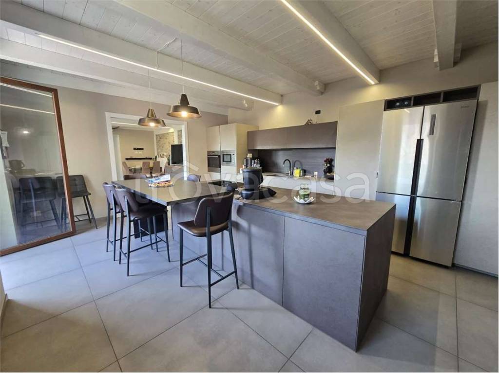 casa indipendente in vendita ad Ornavasso