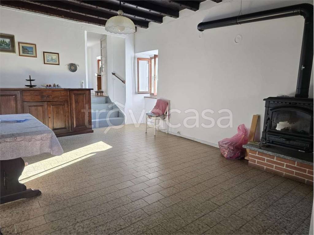 casa indipendente in vendita ad Ornavasso