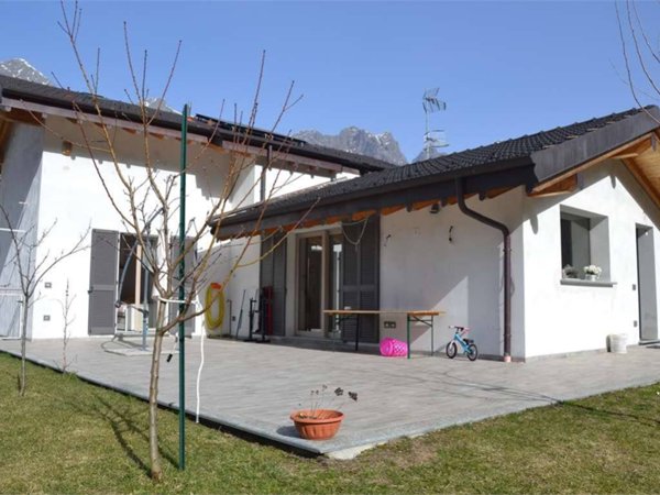 casa indipendente in vendita ad Ornavasso
