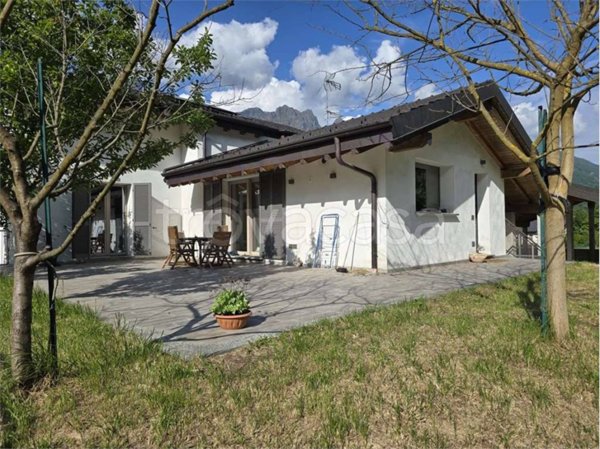 casa indipendente in vendita ad Ornavasso