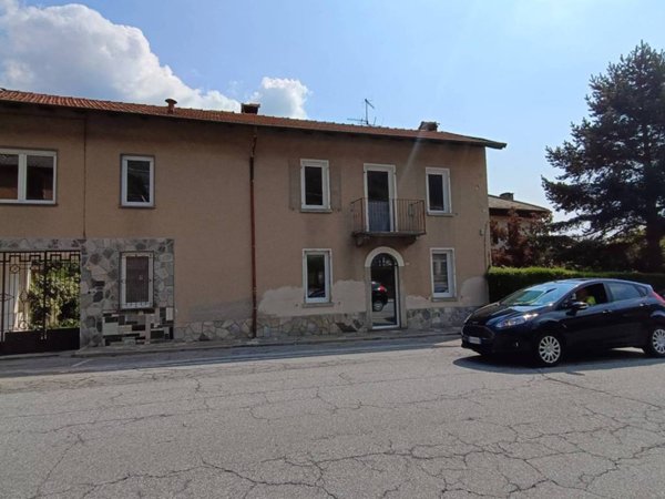 casa indipendente in vendita ad Ornavasso