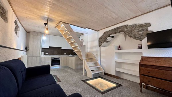 casa indipendente in vendita a Pallanzeno