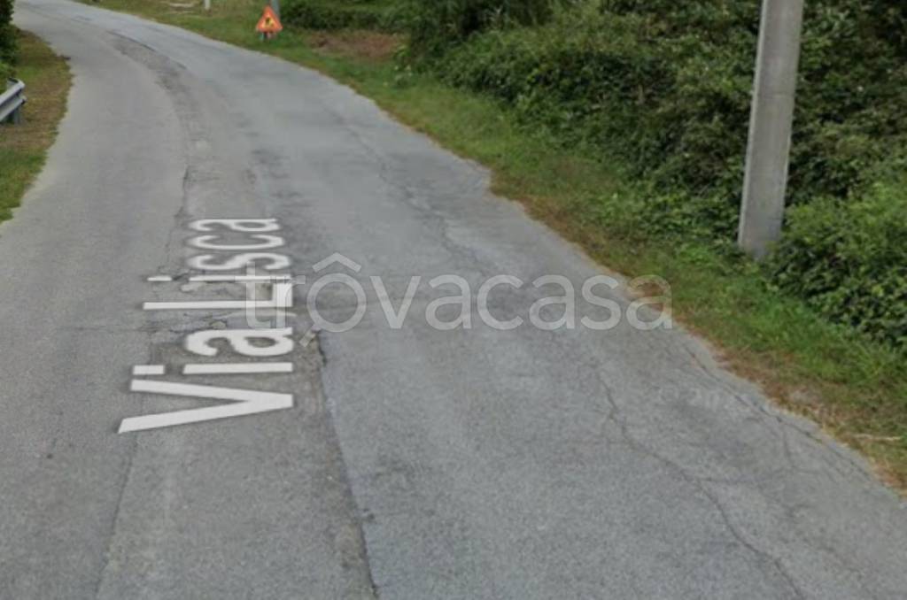 negozio in vendita a Pallanzeno