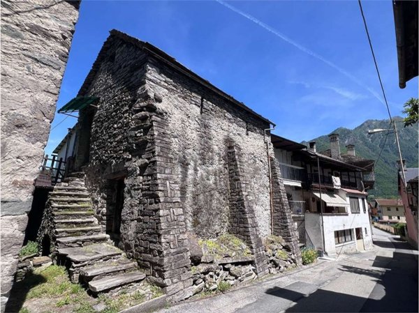 appartamento in vendita a Pallanzeno