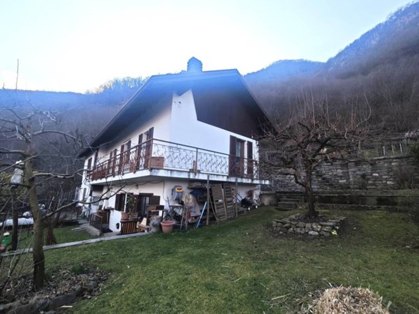 casa indipendente in vendita a Pallanzeno