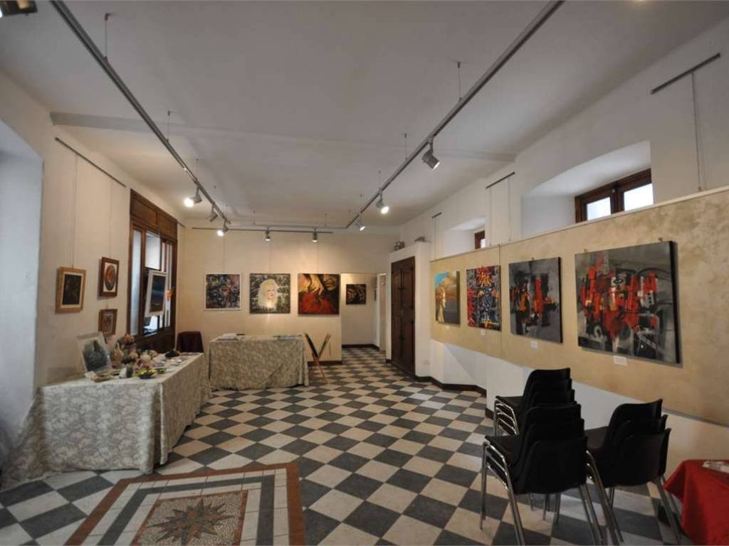 appartamento in vendita a Piedimulera in zona Cimamulera
