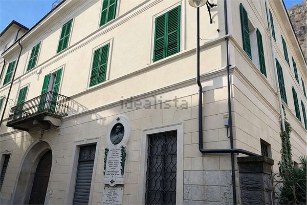 casa indipendente in vendita a Piedimulera