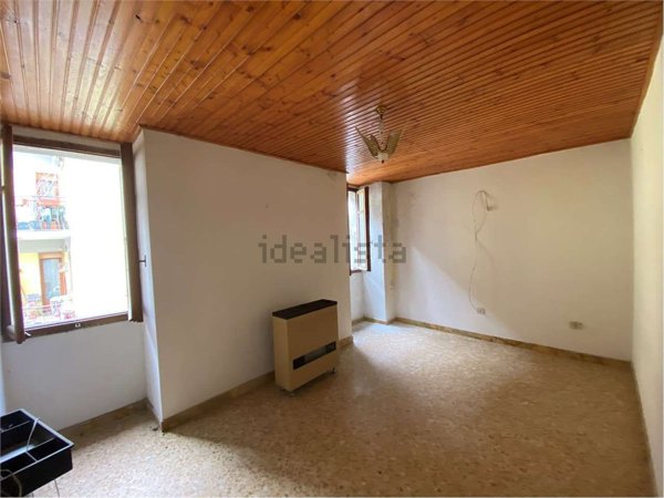 casa indipendente in vendita a Piedimulera