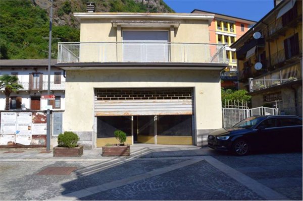 negozio in vendita a Piedimulera