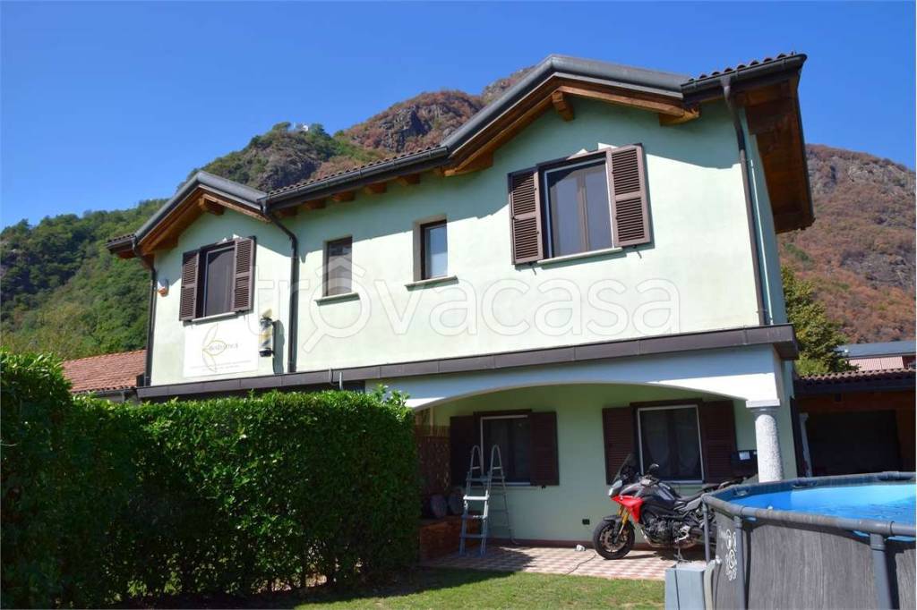 casa indipendente in vendita a Piedimulera in zona Pairazzi