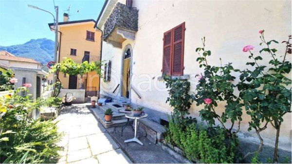 casa indipendente in vendita a Pieve Vergonte